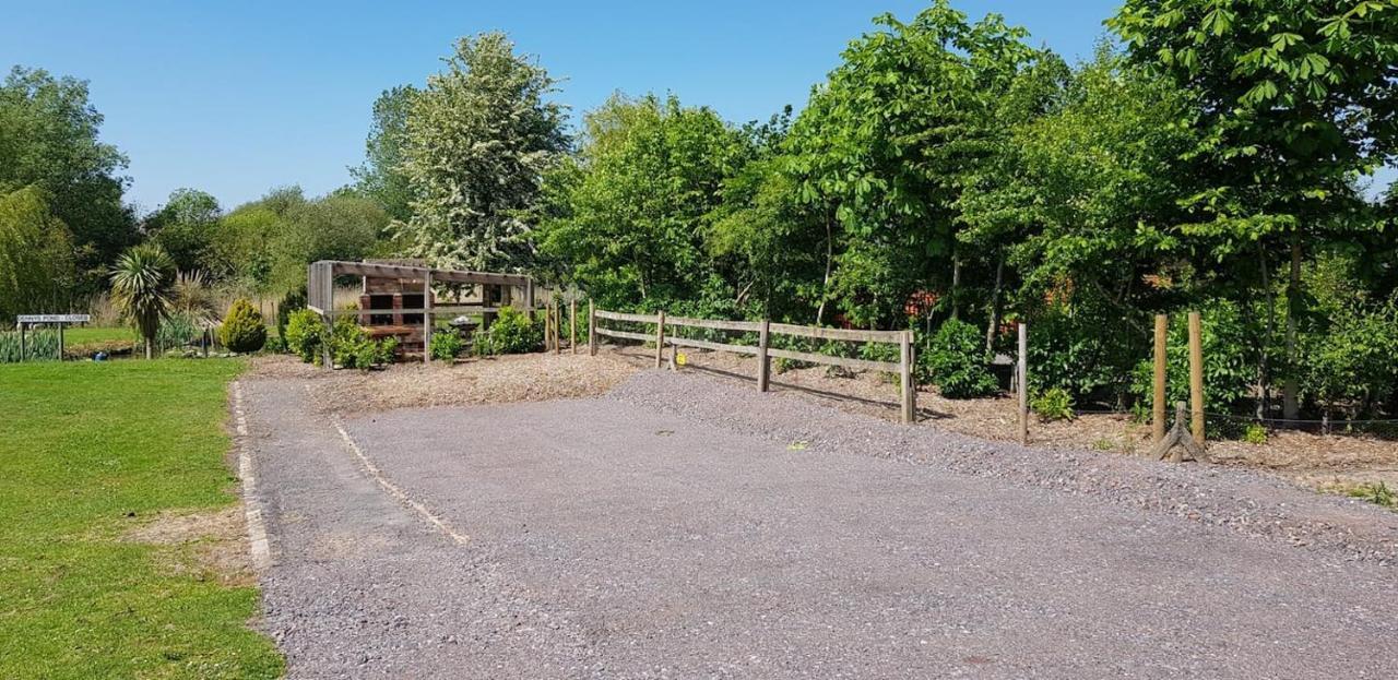 ברידג'ווטר Walnut Lodge, Summerhayes מראה חיצוני תמונה